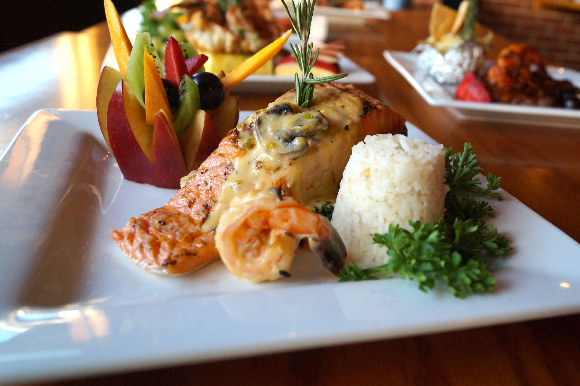 Foto de Salmón a la Rockefeller con Camarones